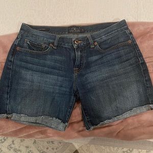 🍀 Lucky Brand denim shorts- Size 2/26